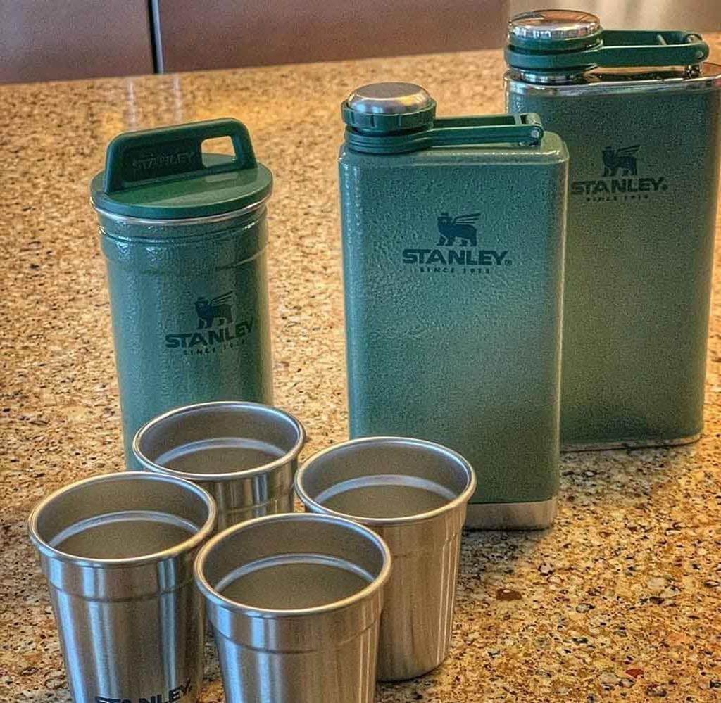 STANLEY ADVENTURE MATARA + SHOT BARDAK SET (ÇELİK)